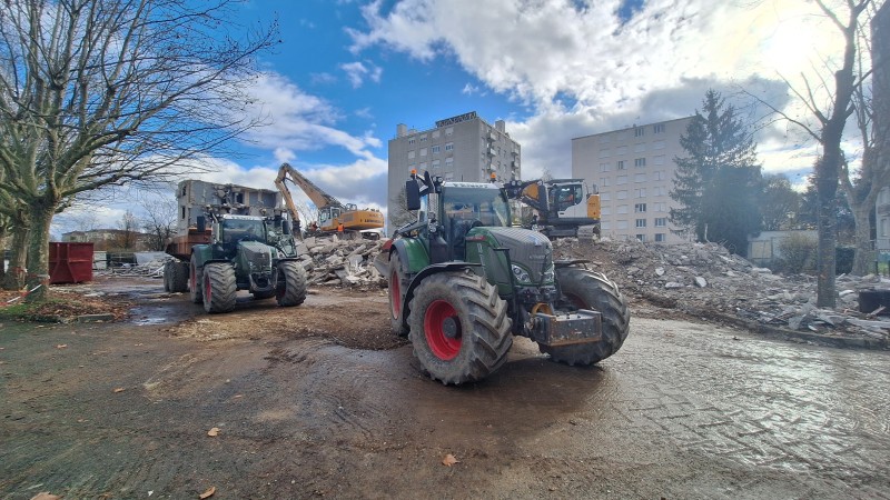 Location tracteurs bennes TP
