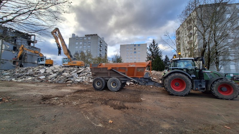 Location tracteurs bennes TP