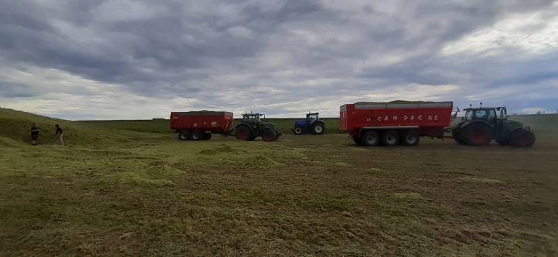 Réalisation de travaux d'ensilage près de Lyon et dans sa région