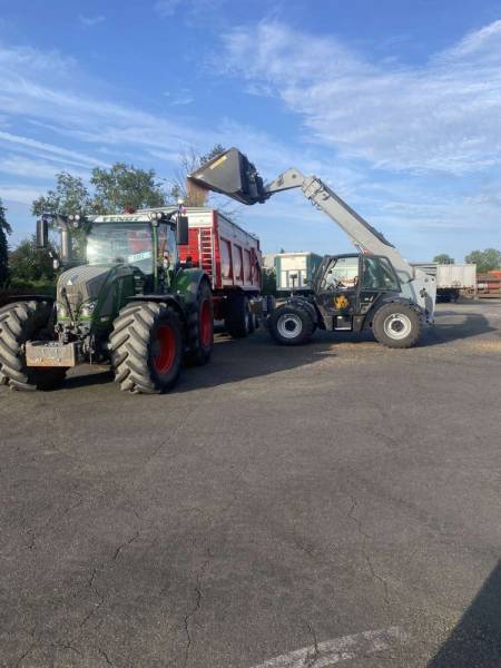 Entreprise de moissonnage & approvisionnement de matériaux à Meximieux