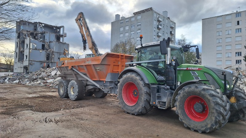 Location tracteurs bennes TP